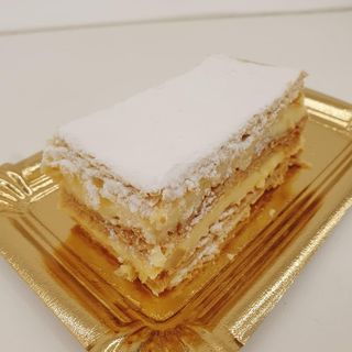 Porción De Hojaldre De Crema