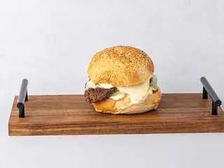 Burger Frombork