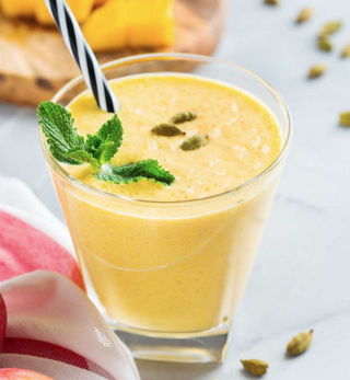 Mango lassi