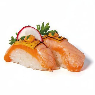 86-Nigiri Cheese Fire Salmón (2 Uds.)