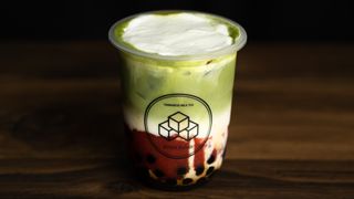 Strawberry Matcha - 360 mL