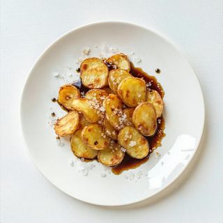 84. Patatine saltate