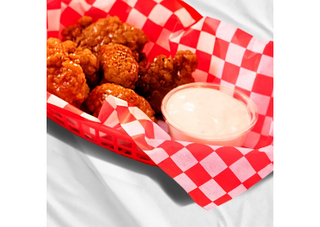 10 WINGS SMOKEY HOT HONEY