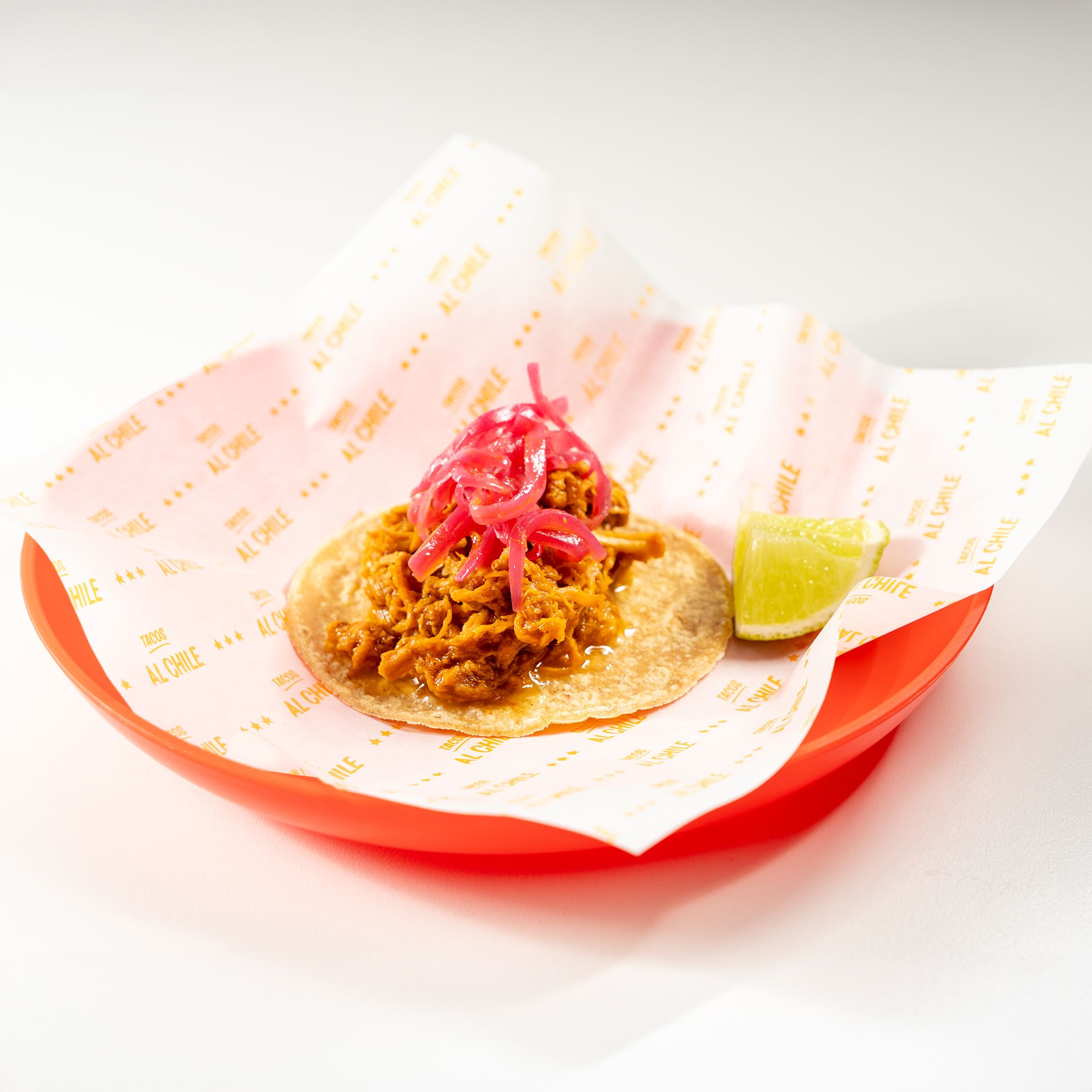 Tacos De Cochinita (5 Uds)  + 1 salsa GRATIS!