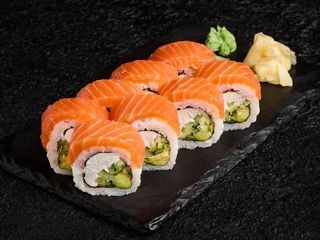 Філадельфія з маринованим лососем (290г)