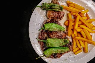 Plato Combinado Entrecot Al Grill