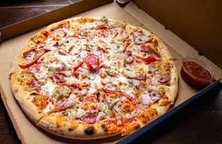 Pizza Family Ø 32cm 1+1 GRATIS