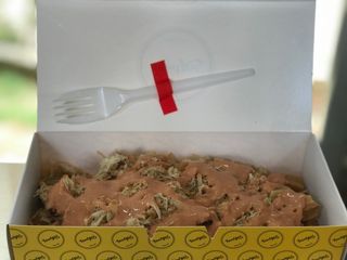 Chicken & sausage waffle (large)