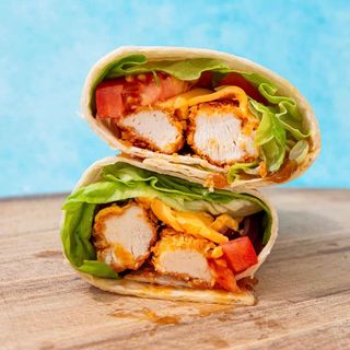 Тортиля с пилешко филе