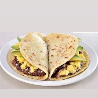 Baleadas normales hondureña 