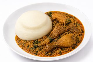Soupe Egusi & Igname Pilée