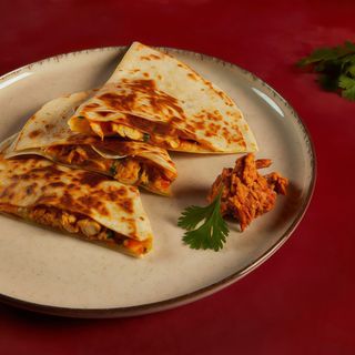 Quesadillas de Pollo Achiote