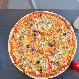 Veg Pizza 30cm