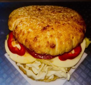 Sandwich cu cascaval