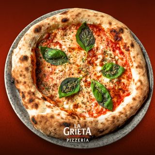 Pizza Margarita 30 cm.