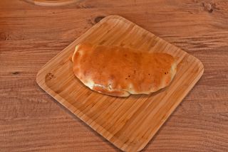 Pancerota sa pilećom salamom