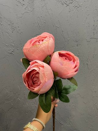 Komadno vještačko cvijeće