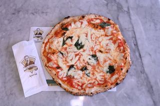 Margherita doppia mozzarella