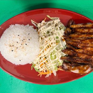 ARROZ CON PATO FRITO CRUJIENTE (Puesto 2)