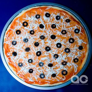 Pizza BBQ Pollo Tomate Mediana (28 Cm.)