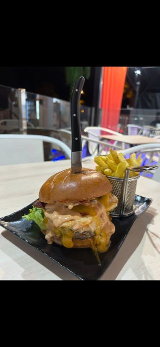 Boombastic burger