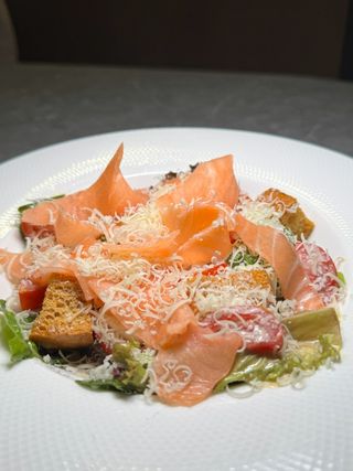 Цезар з лососем