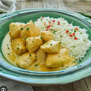Pollo Nata Con Arroz