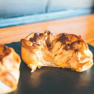 Empanada Caprese