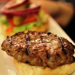 Denzel burger 180 gr.