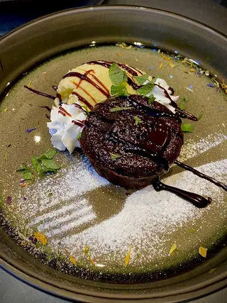 Lava-cake cu inghetata