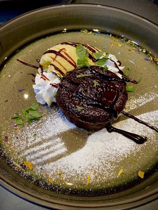 Lava-cake cu inghetata