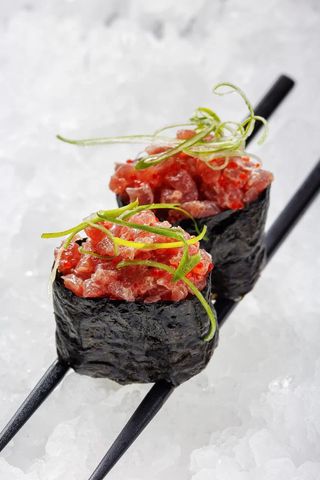 Gunkan tuna