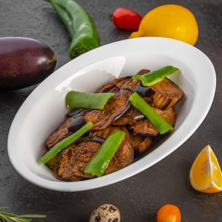 Баклажан жареный со шпинатом (200 гр.)