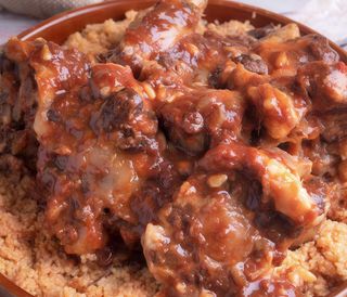 88 Rabo Alla Vaccinara (1/2 Ración)