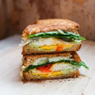 Egg Tomato and Avocado Sandwich