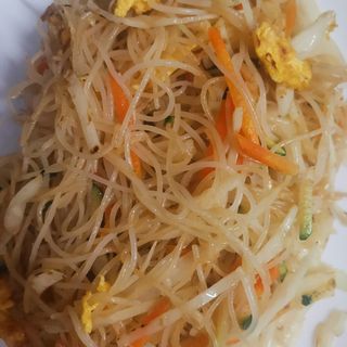 Spaghetti di riso con verdure