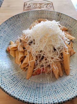 Piletina povrće pasta