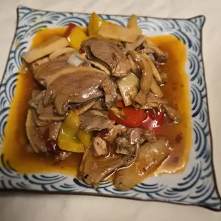 95 Anatra con verdure in salsa piccante