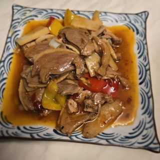 86 Anatra con verdure in salsa piccante