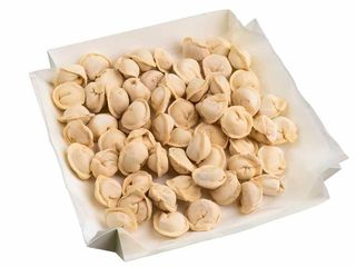 Напівфабрикати Пельмені зі свининою та яловичиною 0,5 кг (500g)