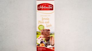 Keks sa vocnim punjenjem od aronije, sljive i jabuke