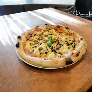 Pizza Capricciosa - mala
