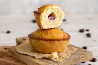 Pasticciotto leccese alla crema e amarena