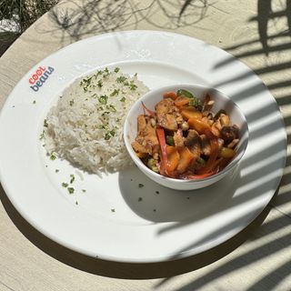 Stir Fry Chicken With Rice