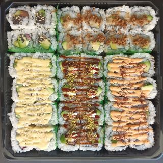 Uramaki mixto para 2