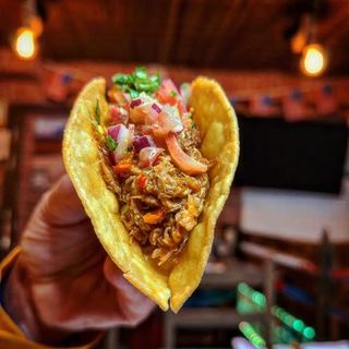 Taco Crujiente De Cochinita, Pico De Gallo Y Cilantro (1 Ud.)