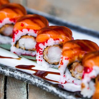 Tataki Roll Special Sushi