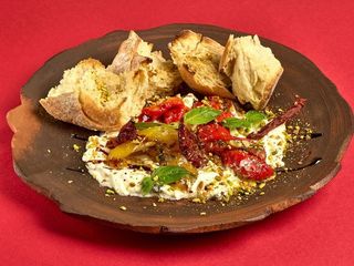 Страчателла з запеченим болгарським перцем (250g)