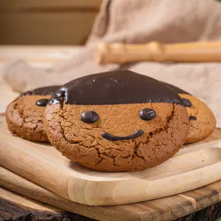 Меденка усмивка с млечен шоколад callebaut