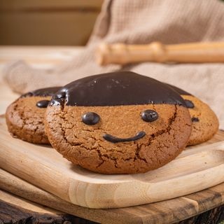 Меденка усмивка с млечен шоколад callebaut